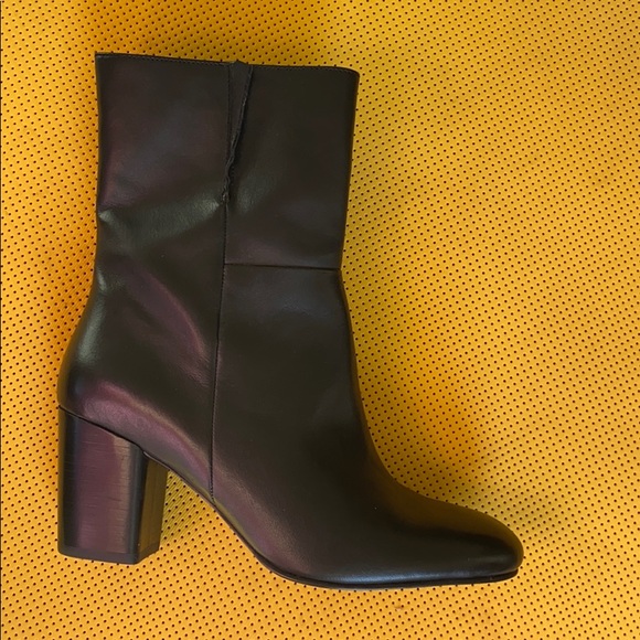 Seychelles Wild Ride boot never worn. - Picture 3 of 5